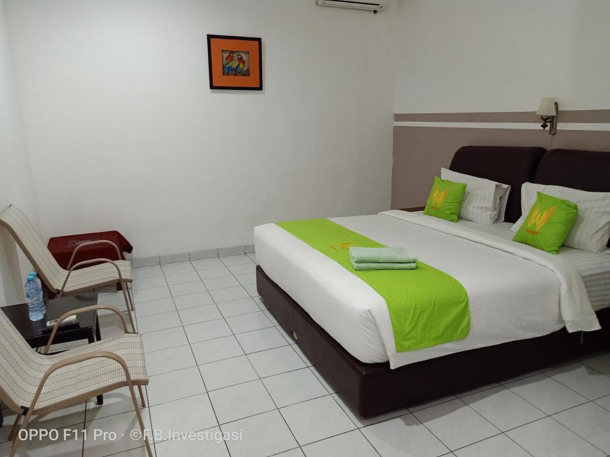 Hotel Huswah Airport ทังเกอรัง ภายนอก รูปภาพ